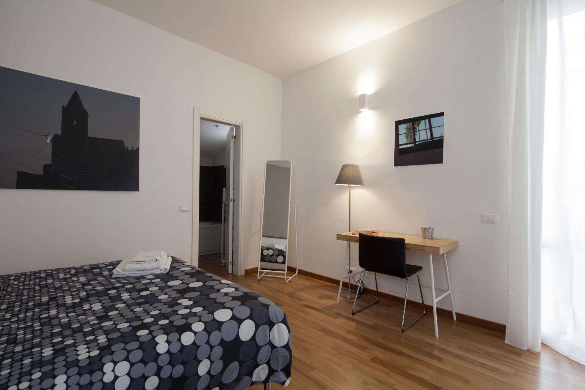 Cv5 - La Spezia City Center - Wide Modern Apartment Walking Distance To The Station To Cinque Terre - Big Terrace On The Roofs מראה חיצוני תמונה