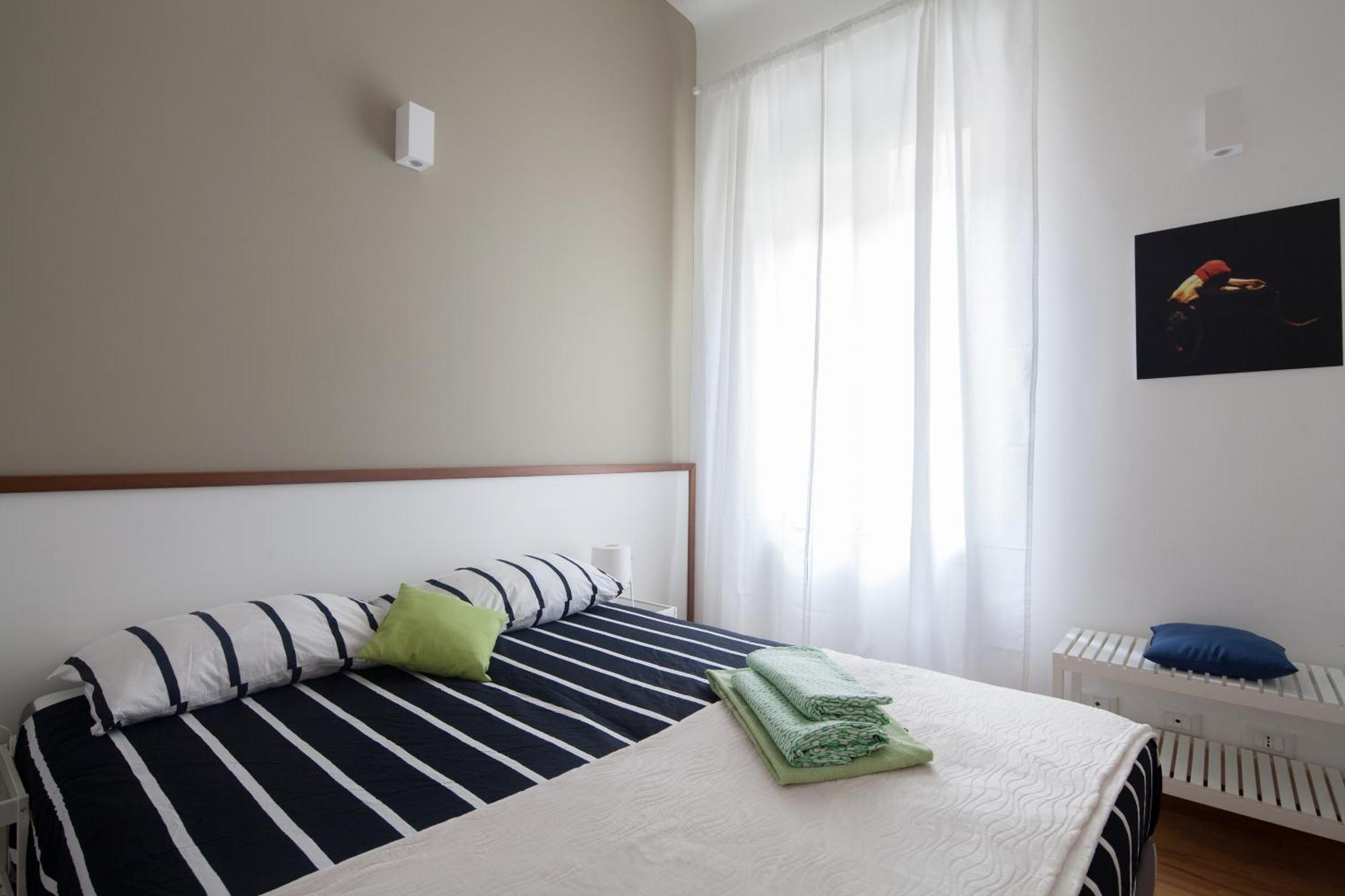 Cv5 - La Spezia City Center - Wide Modern Apartment Walking Distance To The Station To Cinque Terre - Big Terrace On The Roofs מראה חיצוני תמונה