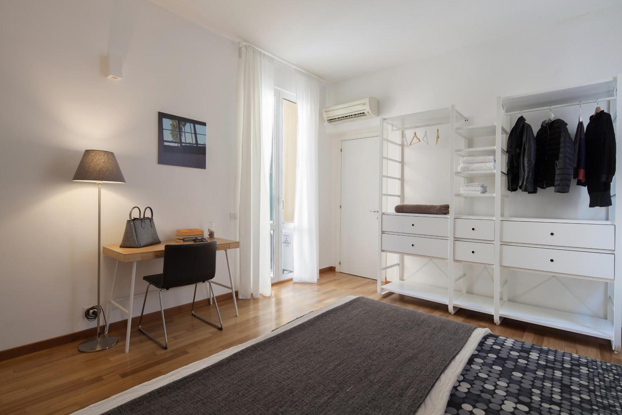 Cv5 - La Spezia City Center - Wide Modern Apartment Walking Distance To The Station To Cinque Terre - Big Terrace On The Roofs מראה חיצוני תמונה